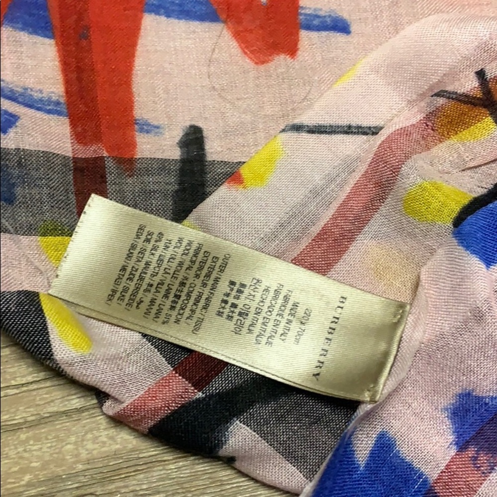 Burberry Pink Graffiti Scarf - pre owned - Picture 2 of 10